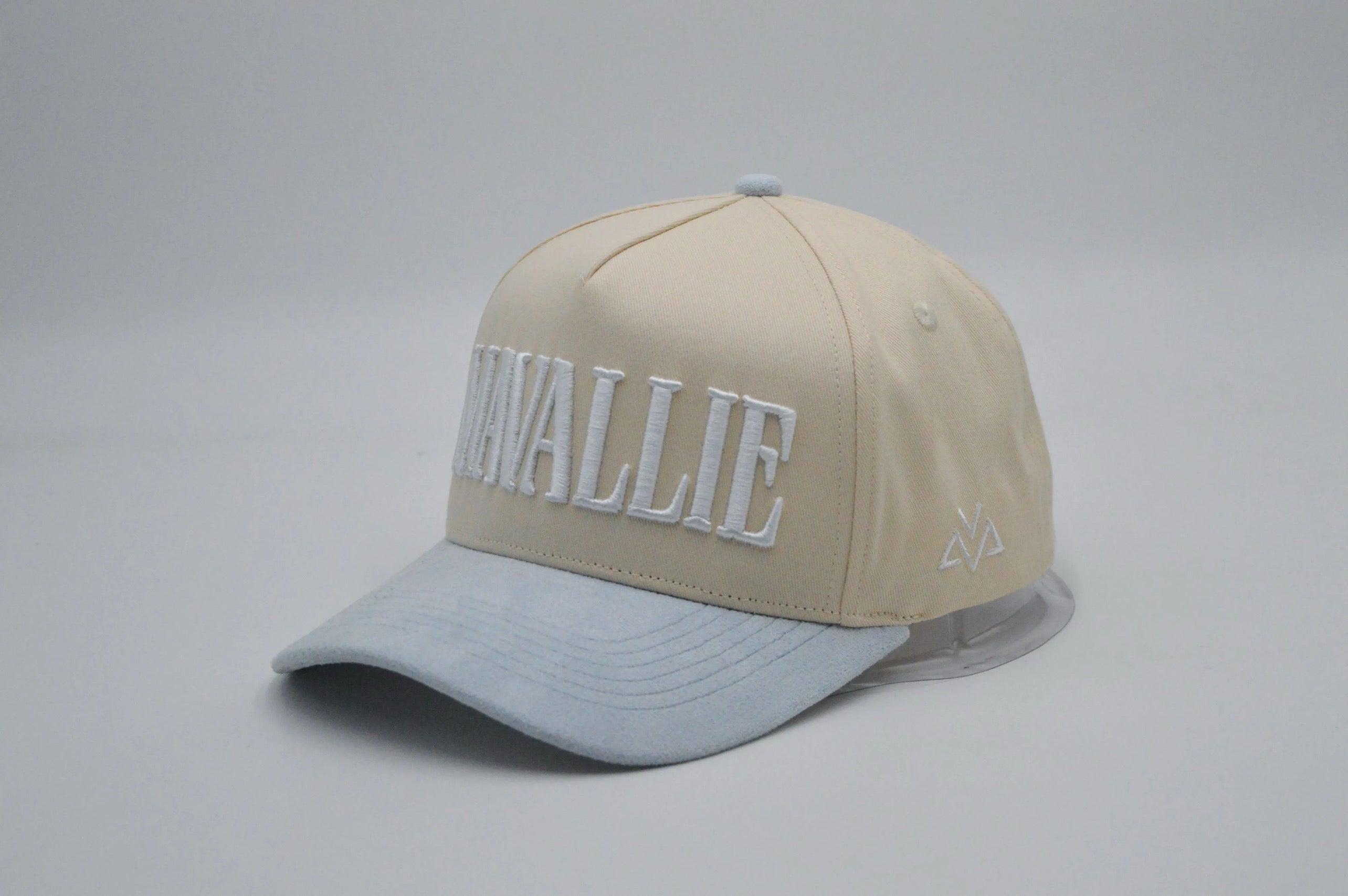 Hawaiian Ice - Blue Suede